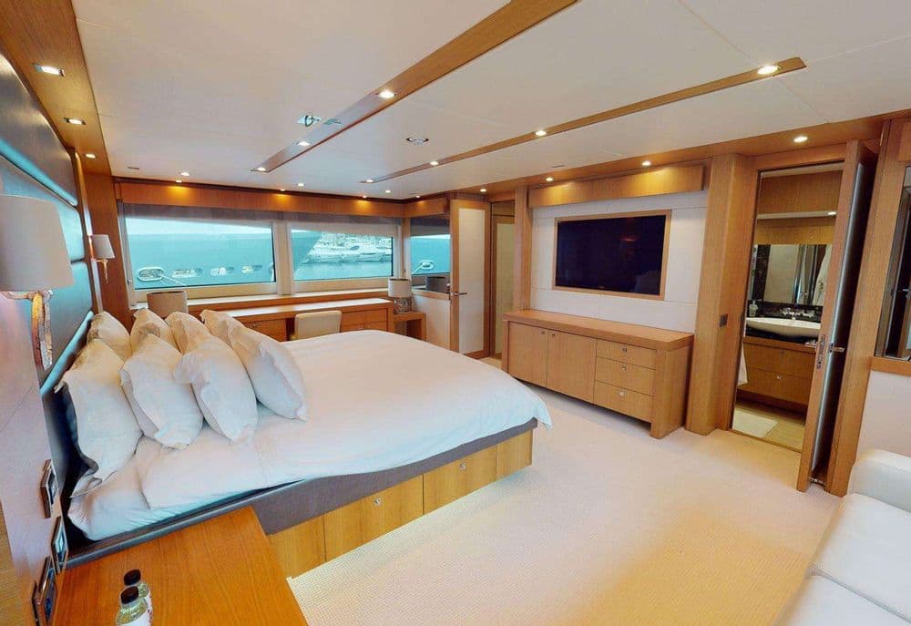 makani II interior cabin crewed greece