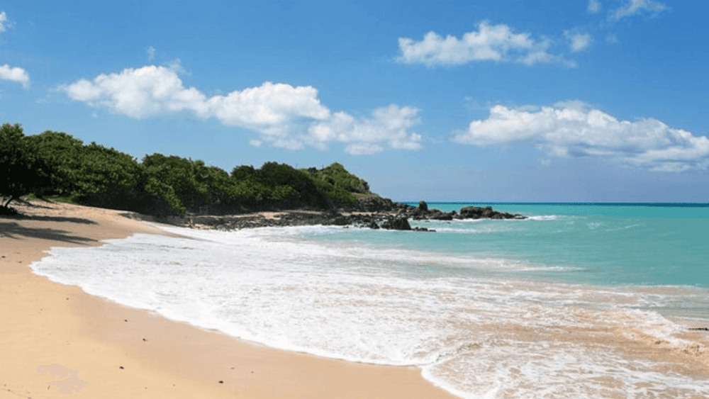 Happy Bay Beach